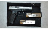Smith & Wesson ~ SD40 VE ~ .40 S&W - 3 of 3