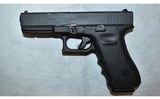 Glock ~ 17 ~ 9mm Luger - 2 of 3