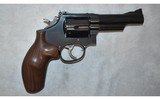 Smith & Wesson ~ 19-7 ~ .357 Magnum