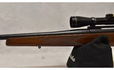 Weatherby ~ Mark V ~ .300 Winchester - Image 6 of 10