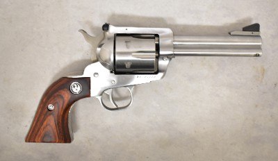 Ruger ~ New Model Blackhawk ~ .357 Magnum