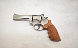 Smith & Wesson~686-5~.357 Magnum - 1 of 3