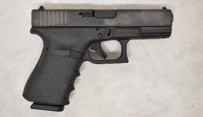 Glock ~ 19 ~ 9mm Luger - Image 1 of 3