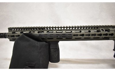 Daniel Defense ~ DDM4 ~ 5.56 Nato - Image 6 of 10