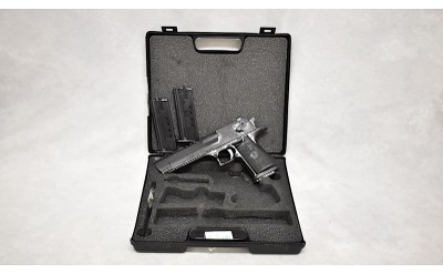 Magnum Research (IWI) ~ Desert Eagle ~ .50 Action Express - Image 3 of 3
