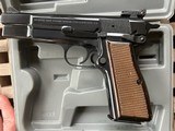 Browning Hi-Power .40 S&W Target Sights Blue LNIB Belgium Mfg - 2 of 11