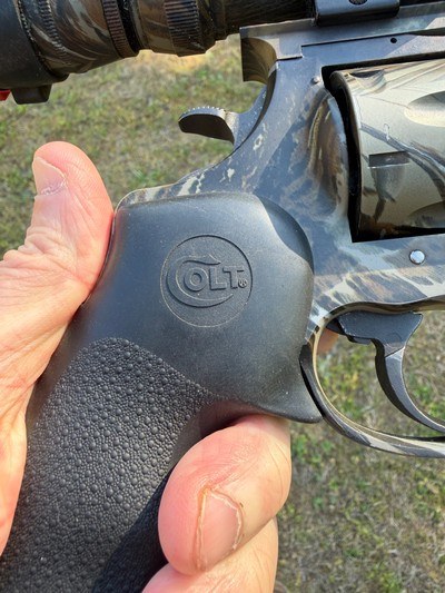 Colt Anaconda Camouflage Real Tree 44 Mag Magnum - Image 7 of 13