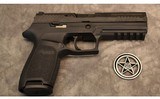 Sig Sauer P320 9 mm Texas Rangers Limited Edition - 1 of 2