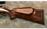 Weatherby~Mark V Deluxe~.375 Weatherby Magnum - 9 of 10