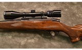 Weatherby Mark V .300 Weatherby Magnum - 8 of 10