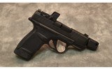 Springfield Armory ~ Hellcat with Hex Wasp Optic ~ 9 mm - 1 of 2