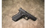 Glock~17 Gen3~9mm Luger - 1 of 2