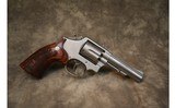Smith & Wesson~64-5~.38 Special - 1 of 2