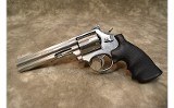 Smith & Wesson~686-4~.357 Mag - 2 of 3