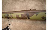 Weatherby~Mark V~.300 Win Mag - 10 of 12