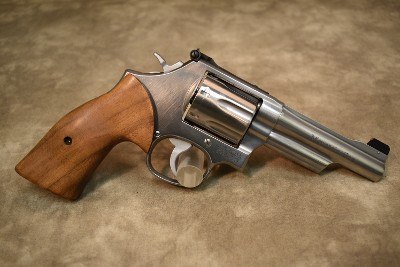 Smith & Wesson~686-7~.357 Mag - Image 1 of 2