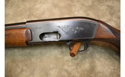 Browning~Semi-auto~12 Gauge - Image 9 of 12