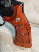 Smith & Wesson Model 586 no dash Distinguished Combat Magnum .357 magnum caliber 4.0 inch barrel - 8 of 15