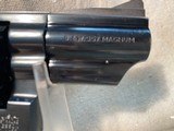 Smith & Wesson Model 19-5 Combat Magnum .357 caliber 2.5 inch barrel - 3 of 15