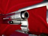 Smith & Wesson Model 627-0, 5 1/2" Barrel, .357 Remington Magnum - 11 of 15