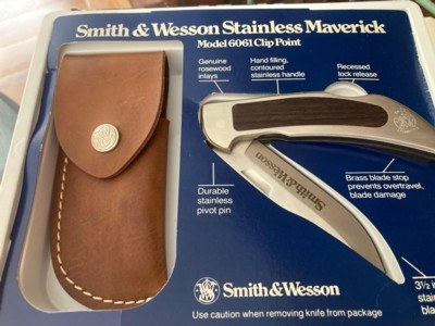 Smith Wesson - Image 1 of 1