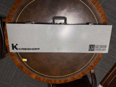 Unique AMERICASE single shotgun/two barrel case