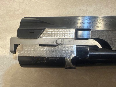 Etchen Special Beretta 687 SP III Deluxe Trap Combo - Image 9 of 11