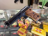 Beretta Mod. 1951 9mm Turkish Walnut Grips 4 1/2" 8 Round - 2 of 9