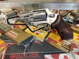 Smith and Wesson Model 60 No Dash 2" .38 Special - 4 of 14