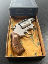 Smith & Wesson Model 60 .38 Special 2" Pinned Barrel Wood Grips In Box - 7 of 9