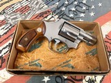 Smith & Wesson Model 60 Chief's .38 Special Stainless Walnut Magna Grips 2" Pinned in Box - 7 of 9