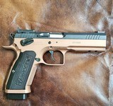 EAA/Tanfoglio Witness Stock III Xtreme .40 S&W - 3 of 4