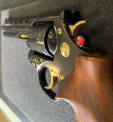 Nighthawk Custom Korth Classic High Polished Blue DLC .357Mag - 7 of 9