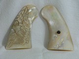 Beautiful pair of carved Eagle mother of Pearl - 3 of 6