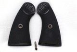 Colt Original New Service Hard Rubber Grips - Image 1 of 2