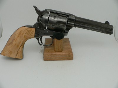 Colt Single Action Army 44-40 with a 4 3/4” Barrel 1884 - Image 4 of 10
