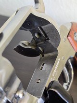 Ruger Vaquero - High Polish Stainless Steel 4 5/8