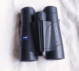 Zeiss 8x40 Victory model binocular