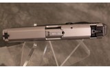 Smith & Wesson~M&P 40~40 S&W - 3 of 4