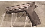 Smith & Wesson~M&P 40~40 S&W - 2 of 4
