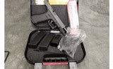 Glock~17 Gen3~9mm - 3 of 4