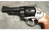 Smith & Wesson~29-10~44 Magnum - 4 of 9