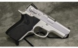 Smith & Wesson~4013TSW~40 S&W - 2 of 4