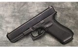 Glock~17 Gen 5 MOS~9mm - 2 of 3