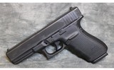 Glock~21 Gen 4~45 Auto - 2 of 3