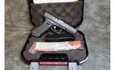Glock~17~9mm - 1 of 3