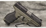 Taurus~PT24/7 Pro DS~40 S&W - 1 of 4