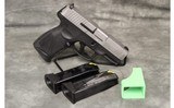 Taurus~G3C~9mm - 1 of 2