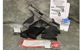 Smith & Wesson~M&P9 M2.0 Metal~9mm - 3 of 4