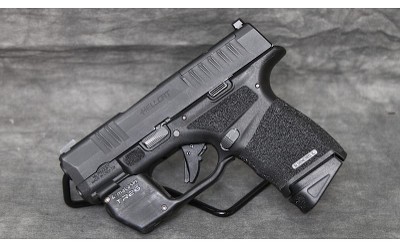 Springfield Armory~Hellcat~9mm